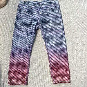 Gorgeous Athleta Leggings Size L With Back Pocket